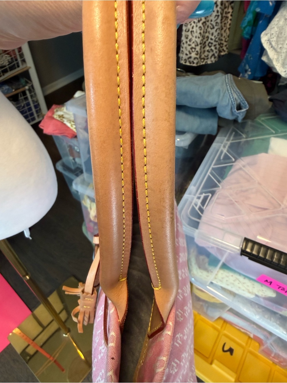 Vintage Dooney & Bourke Pink Monogram Canvas Small Tote Satchel Y2K Heart Charm - Picture 6 of 14